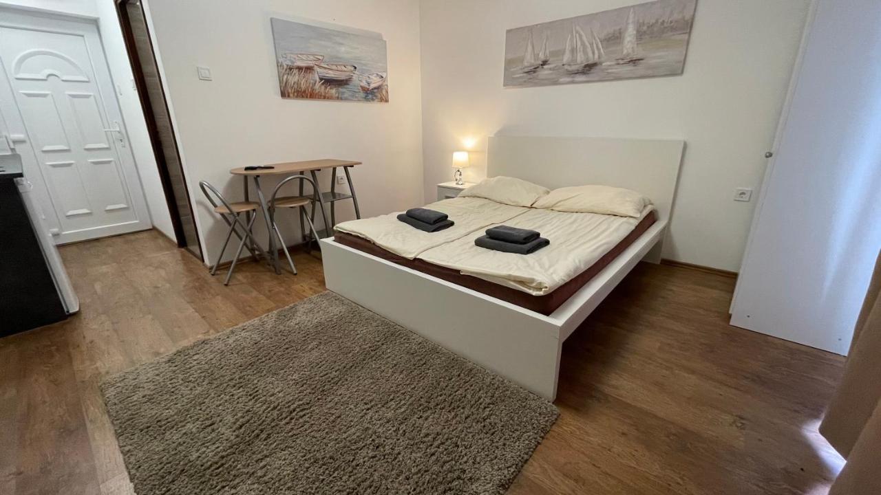 City Apartman Balatonföldvár Εξωτερικό φωτογραφία